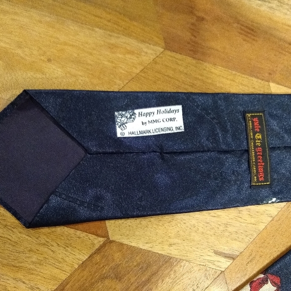 Yule Tie Greetings happy holidays neck tie Santa. Norman Rockwell. Like new. Vtg - Picture 10 of 10